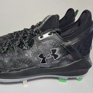Black New, Under Armour Harper 8 Low hybrid metal baseball cleats - Men’s size 7